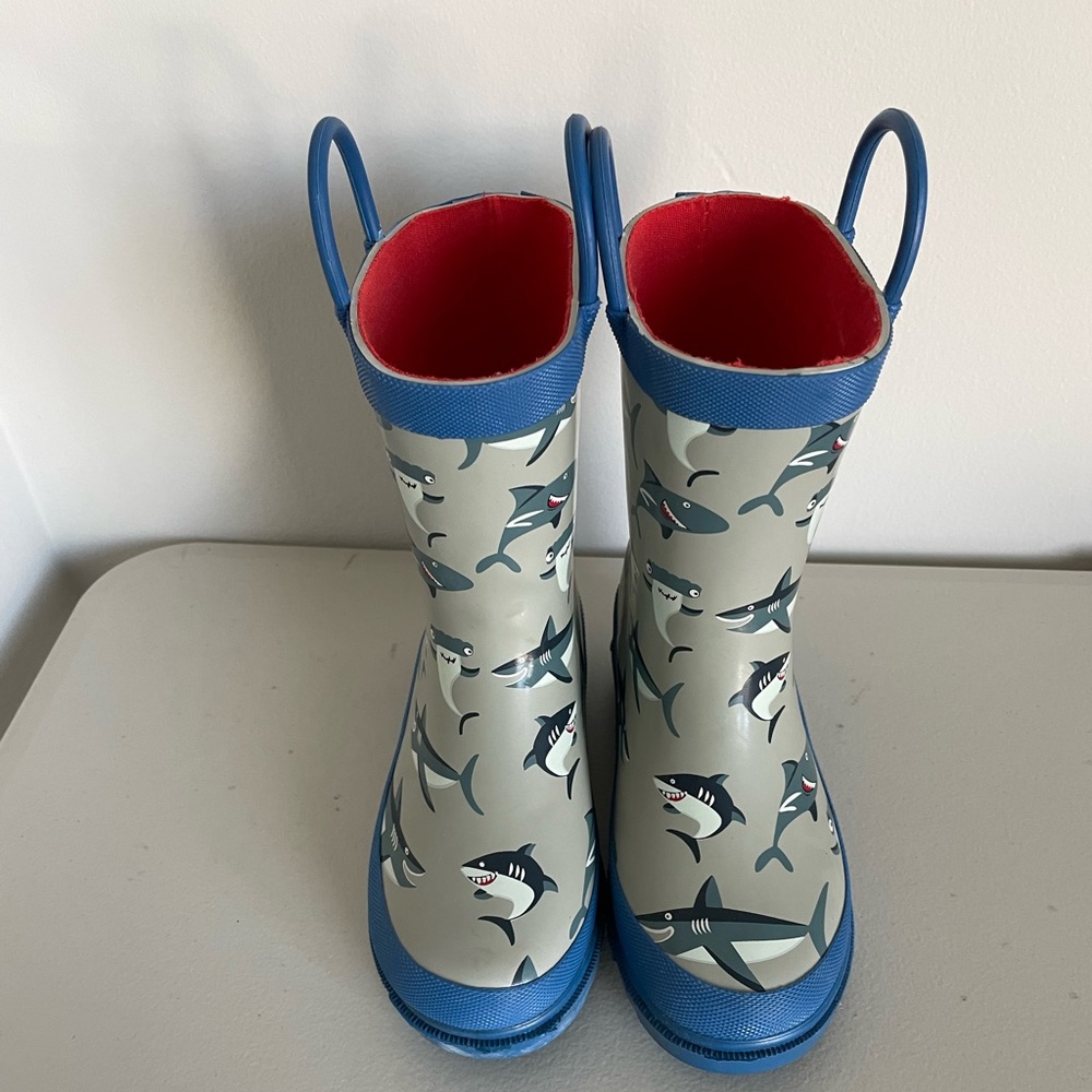 Lily & Dan Shark Rain boots toddler Size 9-10